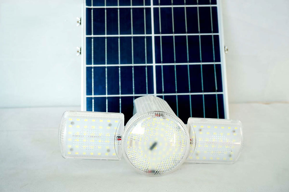 èn bóng búp năng lượng mặt trời 36W RoiLed sử dụng trong nhà RT-36W